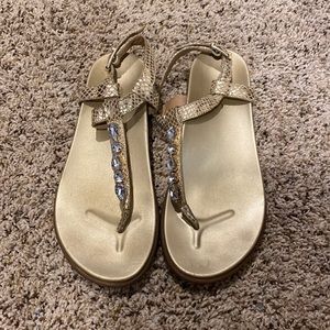 Vionic Gold Sandals